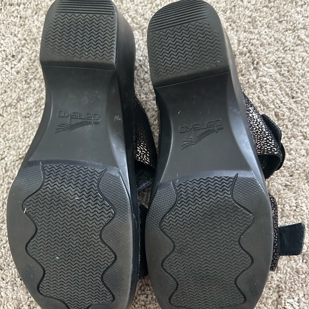 Dansko sandals size 39 - Picture 4 of 5